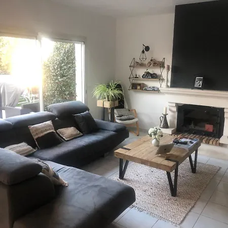 Magnifique Villa Avec Piscine Chauffee.